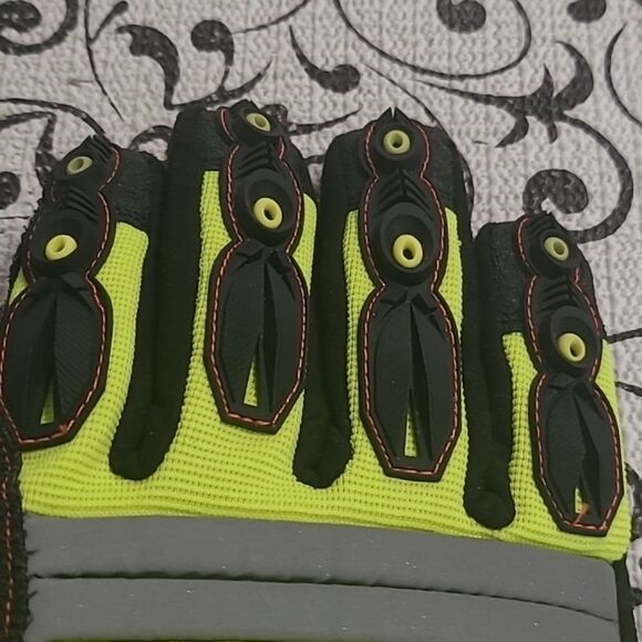 Hipora High-Visibility Safety Gloves - Picture 6 of 14